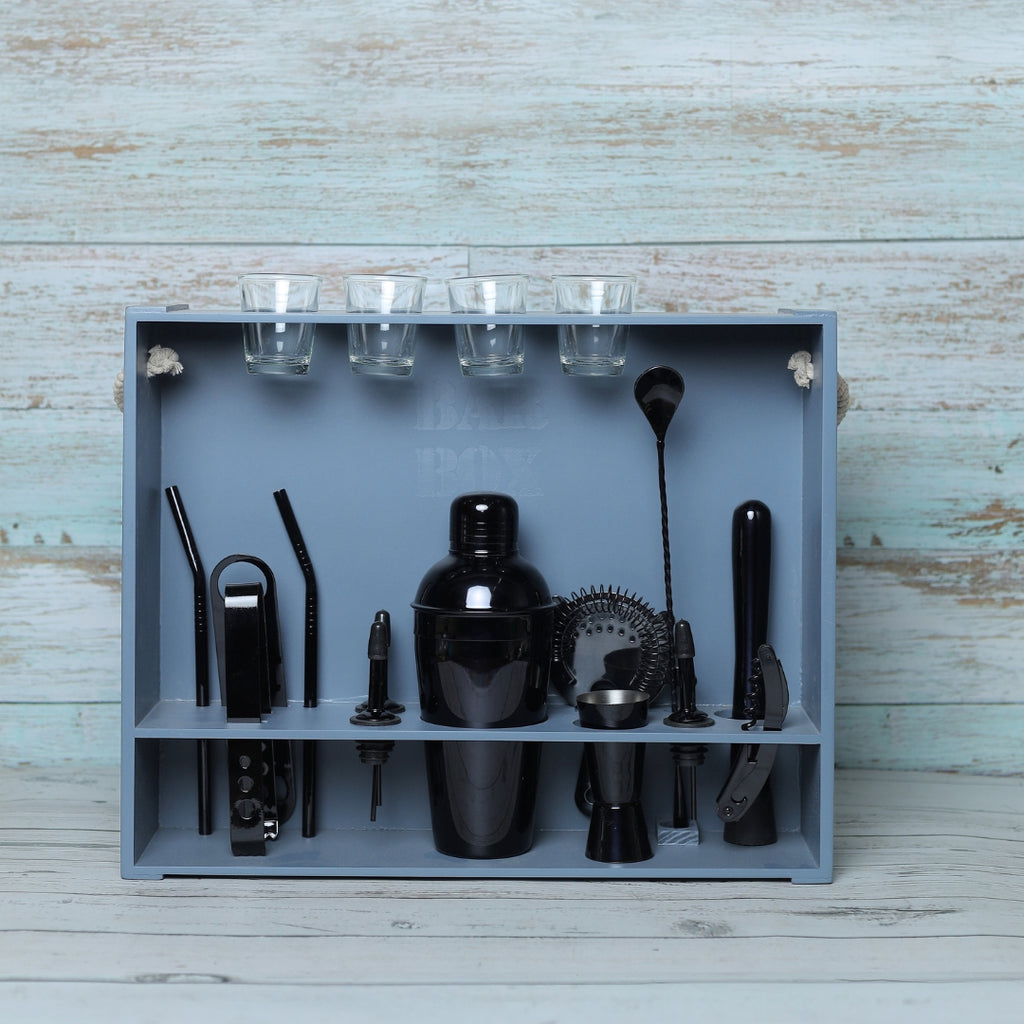 BarBoxHomeBarKitwithMilitaryGreyWall-mountStand_19-Pcs_Silver