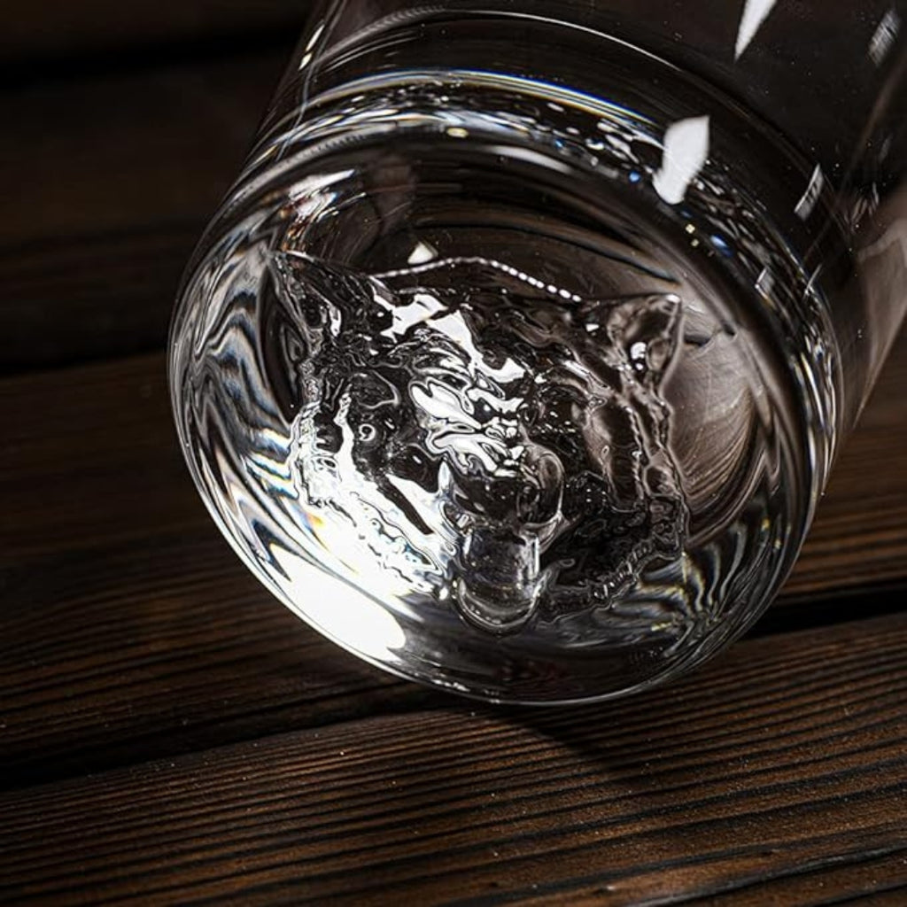 Wolf-themed whiskey glass Unique whiskey glass with wolf design Whiskey glass featuring wolf motif Wolf engraved whiskey glass Wolf head whiskey glass Howling wolf whiskey glass Whiskey glass with wolf silhouette Wolf etched whiskey tumbler Custom wolf whiskey glass Wolf-inspired whiskey drinking glass