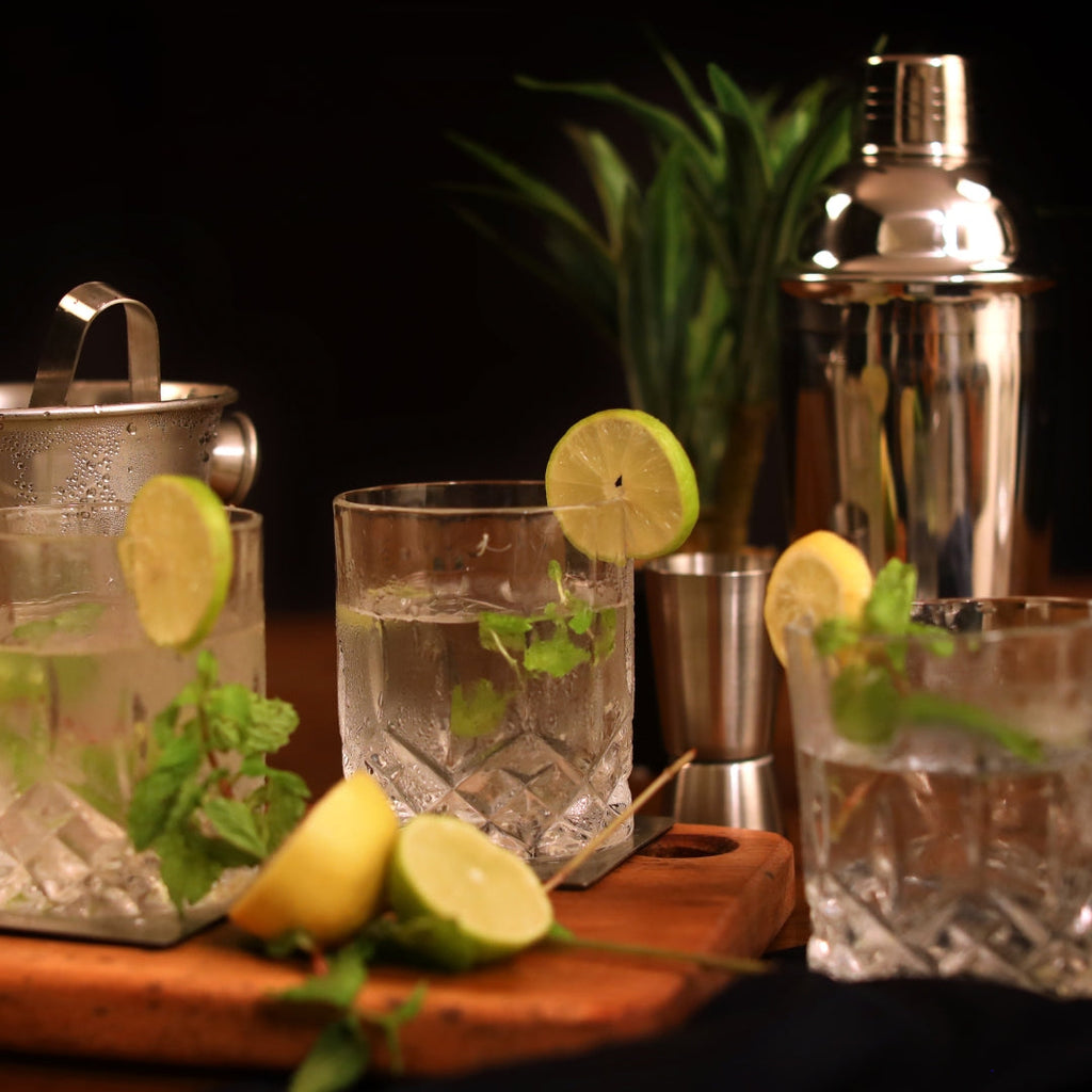 Bar Box BarBox Portable Bar Set in Leather case with 3 Whiskey Glass(Vintage Beige)